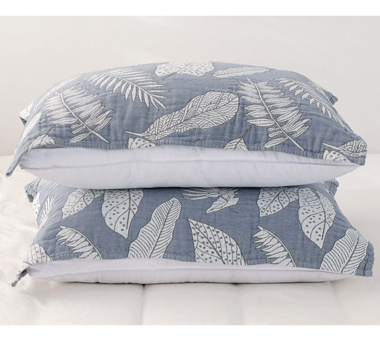 A Pair Of Pillow Towels And Cotton, Simple Nordic Style