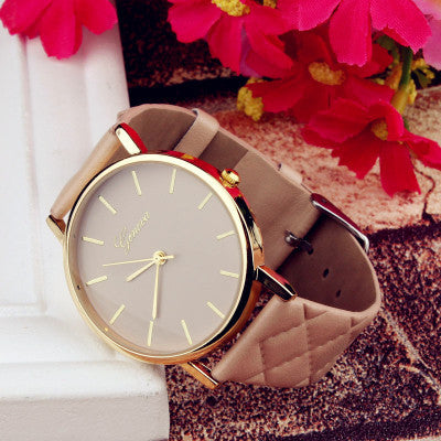 Quartz watch casual simplicity