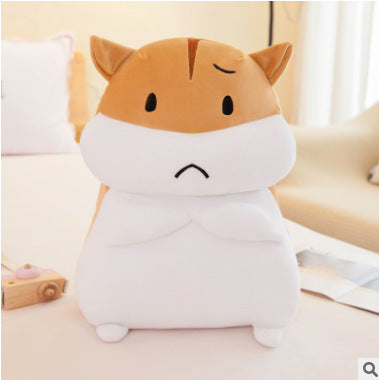 Doll warms your hands and pillows to intervene