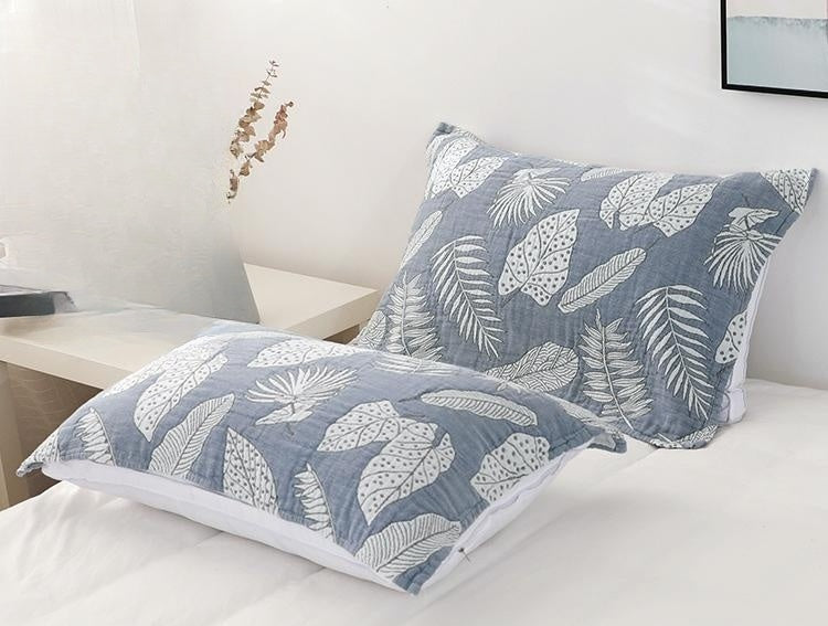 A Pair Of Pillow Towels And Cotton, Simple Nordic Style