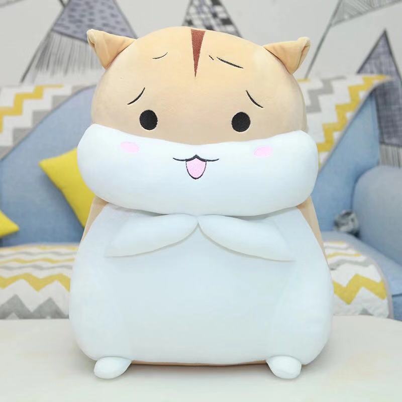 Doll warms your hands and pillows to intervene