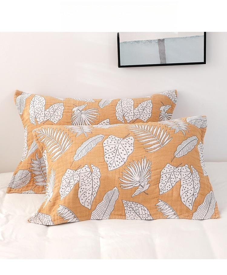 A Pair Of Pillow Towels And Cotton, Simple Nordic Style