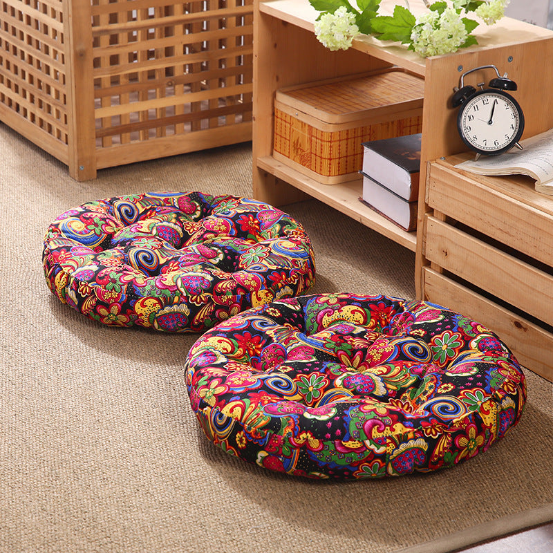 Cotton and linen round cushion