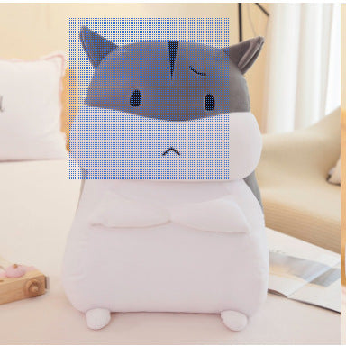 Doll warms your hands and pillows to intervene