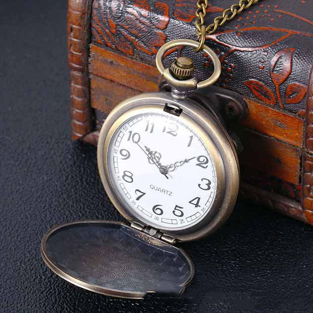 Exquisite Pocket Watch Train Series Suitable For The Elderly And Children