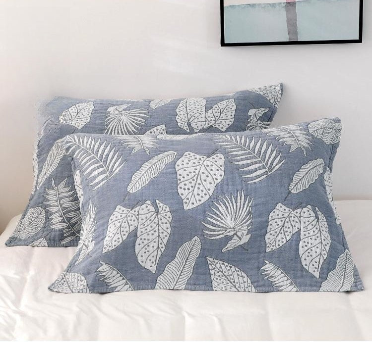 A Pair Of Pillow Towels And Cotton, Simple Nordic Style