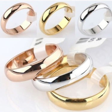 Supply wholesale titanium steel jewelry factory price jewelry golden smooth couple titanium steel ring 4MM spherical