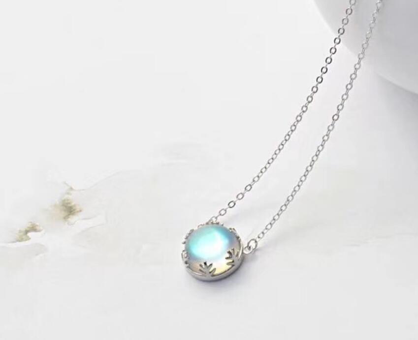 Thaya Aurora Forest Necklace Halo Crystal Gemstone S925 Silver Scale Light Pendant Necklace for Women Elegant Jewelry