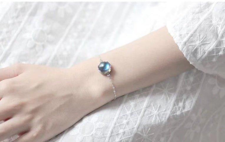 Thaya Aurora Forest Necklace Halo Crystal Gemstone S925 Silver Scale Light Pendant Necklace for Women Elegant Jewelry